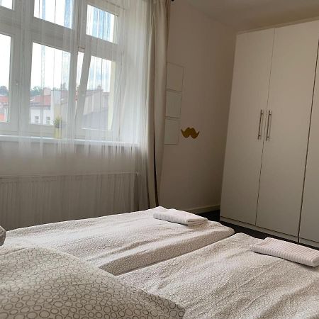 Little Tom Apartments Прага Екстер'єр фото