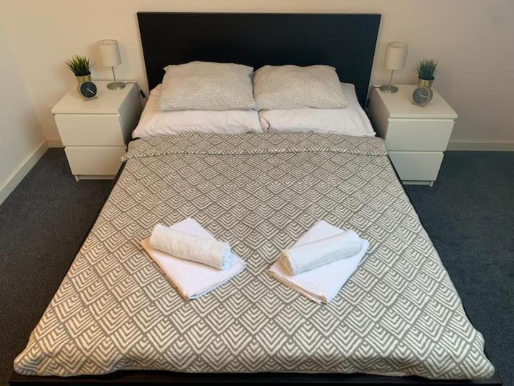 Little Tom Apartments Прага Екстер'єр фото