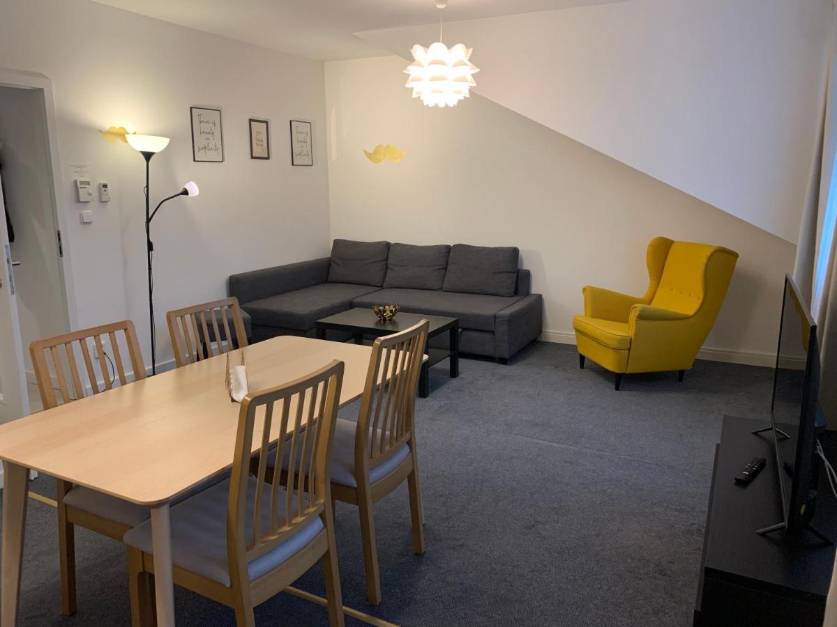 Little Tom Apartments Прага Екстер'єр фото